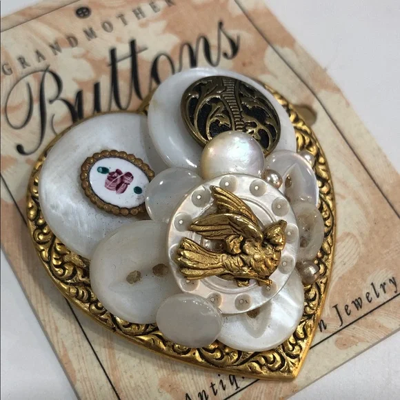 Vintage ‘90s Grandmother's Buttons Heart Brooch - Picture 5 of 6